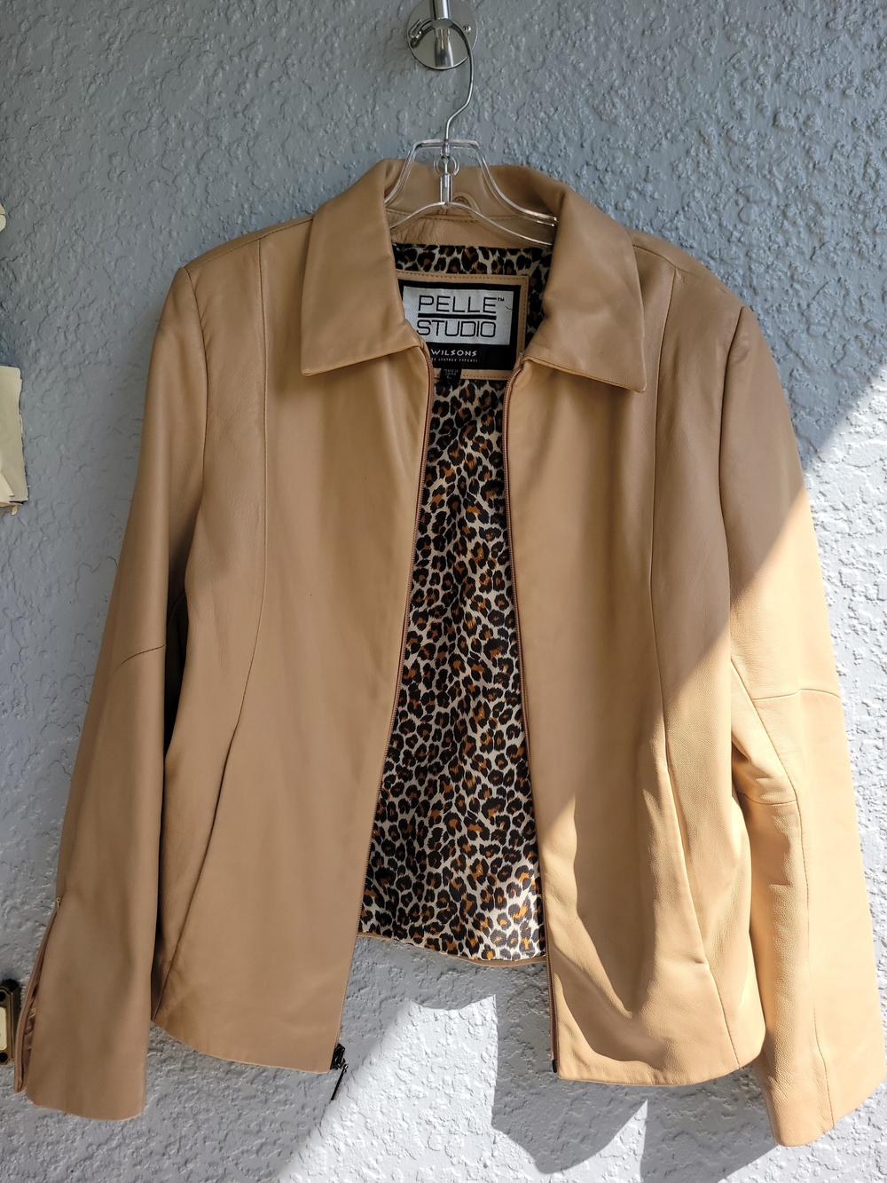 Wilsons Pelle Studio Women's Beige Leather Jacket with Leopard Lining Size L